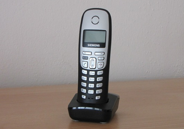 Mend unlock cordless phone