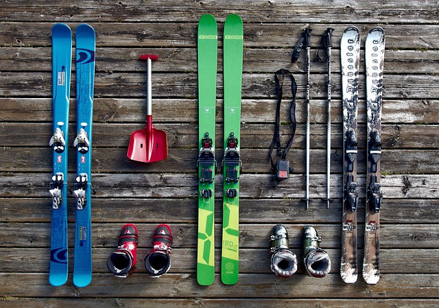 Mend Skiing Gear